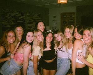 Meet your Posher, Ellie